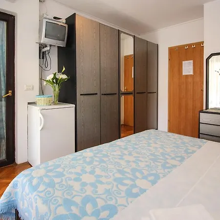 Apartments Sonja Rovinj Exterior photo